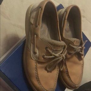 Worn basic sperry boat shoes